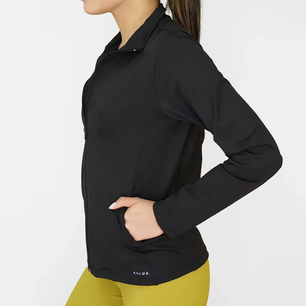 Campera de súplex low compression con cierre y bolsillos, color negro