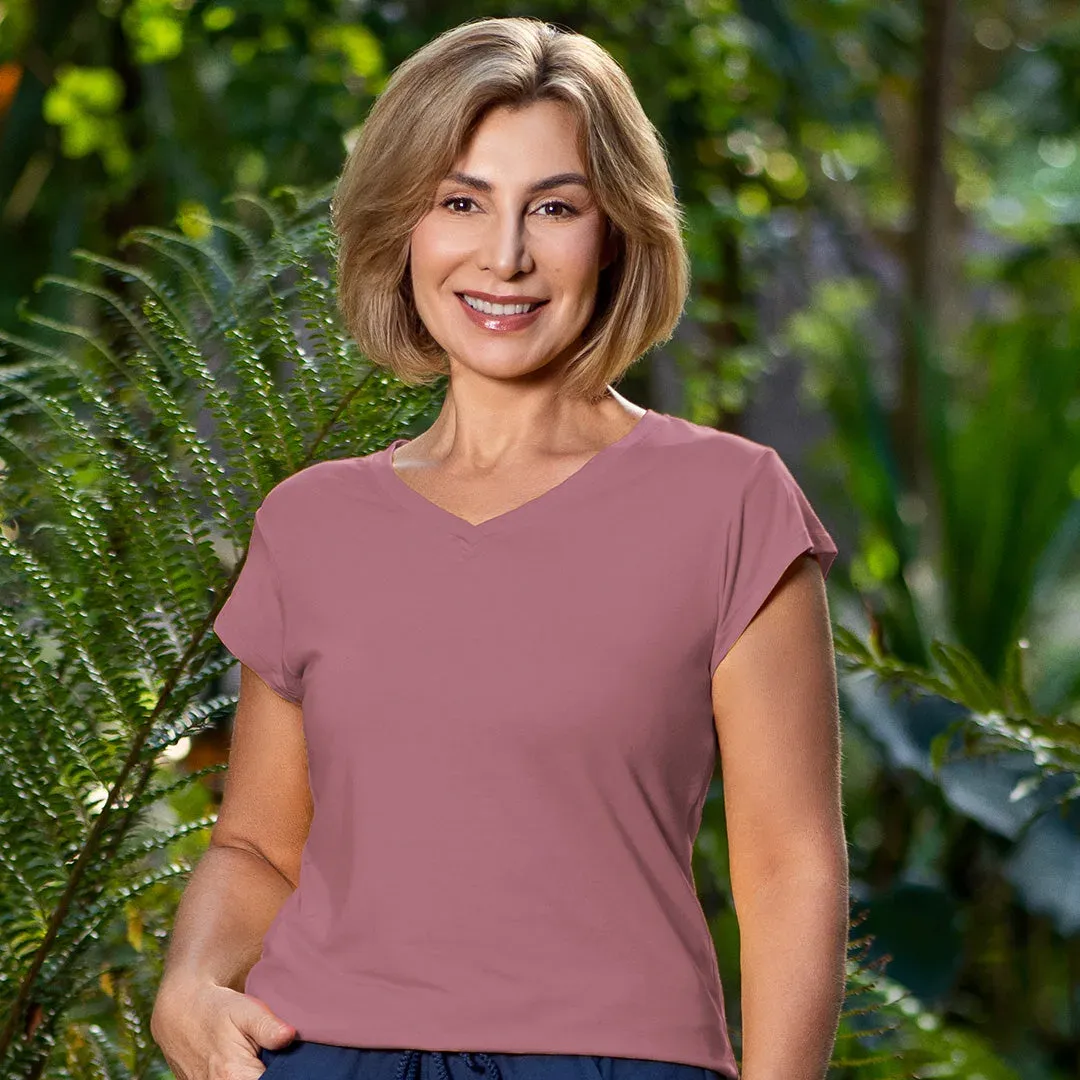 Remera básica de viscosa escote v, color rosa viejo