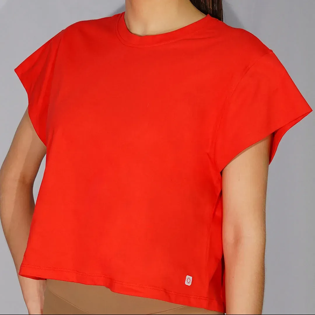 Remera cropped de jersey de algodón de cuello redondo con mangas japonesas, color rojo